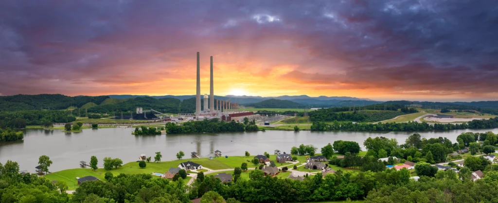 Arial view of the Roane County fossil plant at sunset.